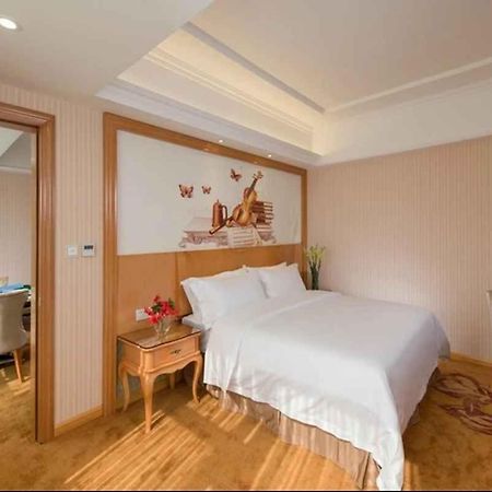 Vienna Hotel Shenzhen Baoneng City Plaza Extérieur photo